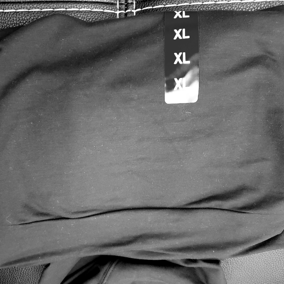 🔥🤩2/40$🔥   HOST PICK 🔥Brand new Puma ladies  hoodies - Picture 5 of 9